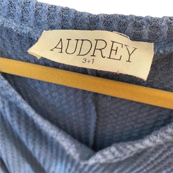 Audrey 3+1 Small Blouse Tunic Top Boxy Dolman Side Slits Blue Tee - Picture 2 of 7